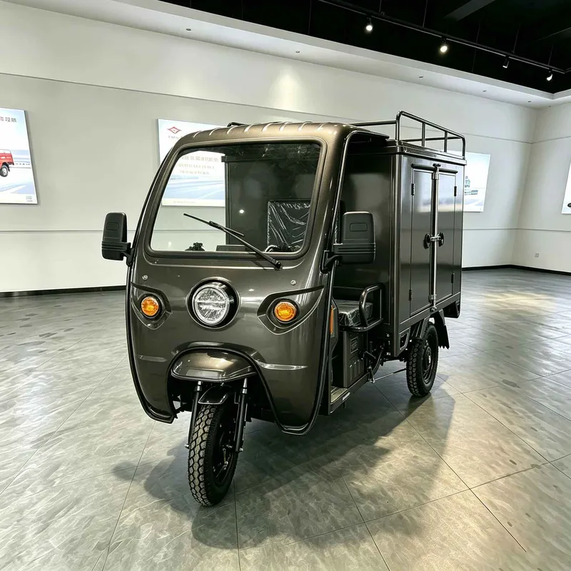 Wytrzymały motocykl trójkołowy – Outdoor Power Wheels recenzja i cena