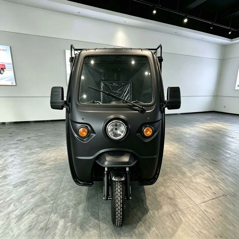 Wytrzymały motocykl trójkołowy – Outdoor Power Wheels recenzja i cena